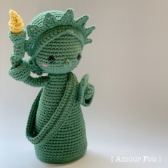 Lady Liberty amigurumi pattern by Amour Fou